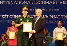 Gần 500 hợp đồng được ký trong Techmart 2015