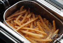 Loại dầu ăn kỳ diệu có thể tái sử dụng 80 lần