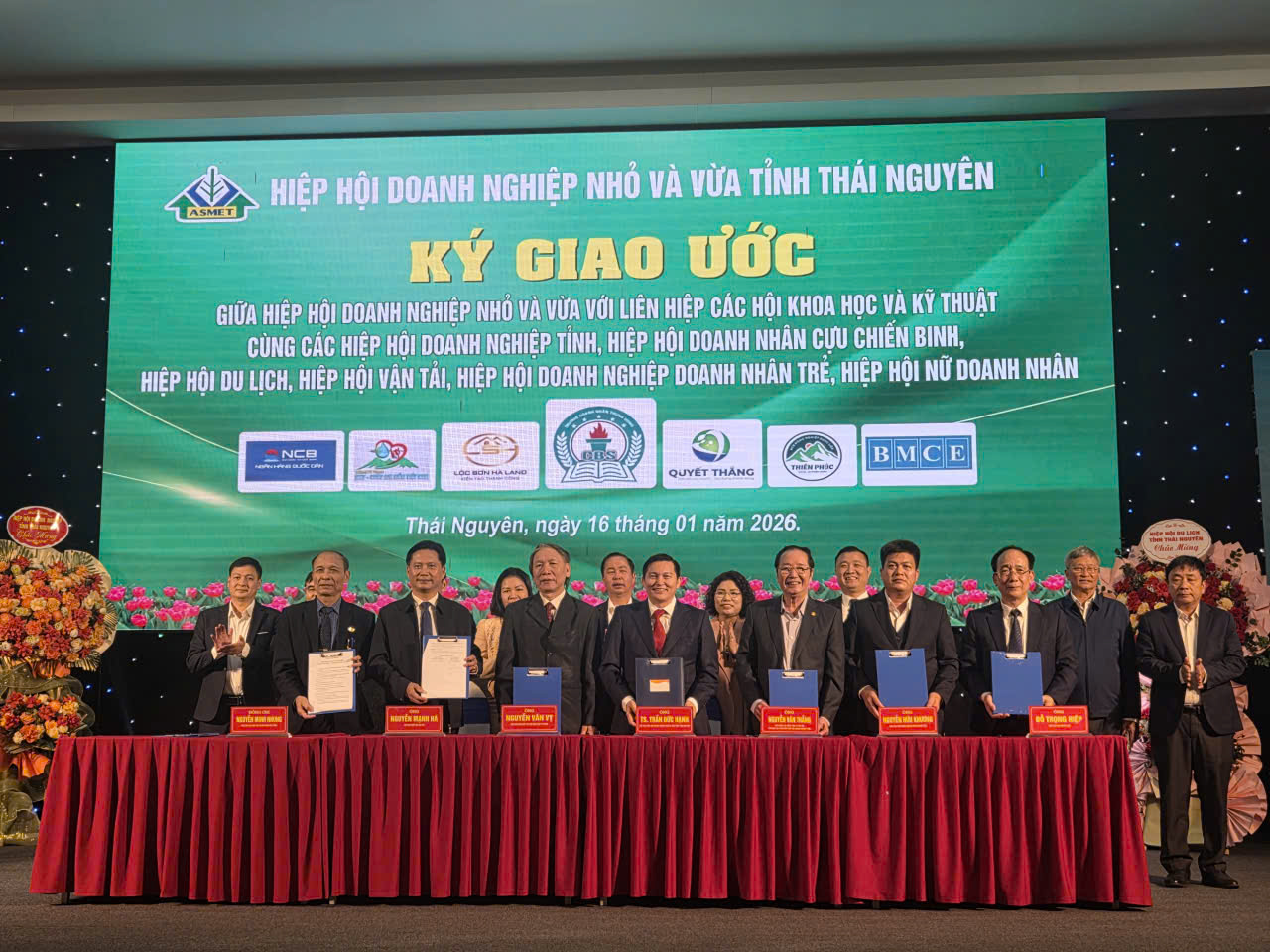 TỔNG KẾT HOẠT ĐỘNG TÁC GIỮA LIÊN HIỆP CÁC HỘI KHOA HỌC VÀ KỸ THUẬT TỈNH VÀ HIỆP HỘI DOANH NGHIỆP NHỎ VÀ VỪA TỈNH THÁI NGUYÊN